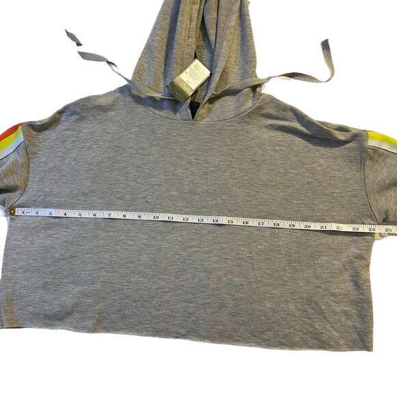 Wild Fable Cropped Hoodie Heather Grey Rainbow Sleeve XS Athleisure Yoga Casual - Picture 5 of 9